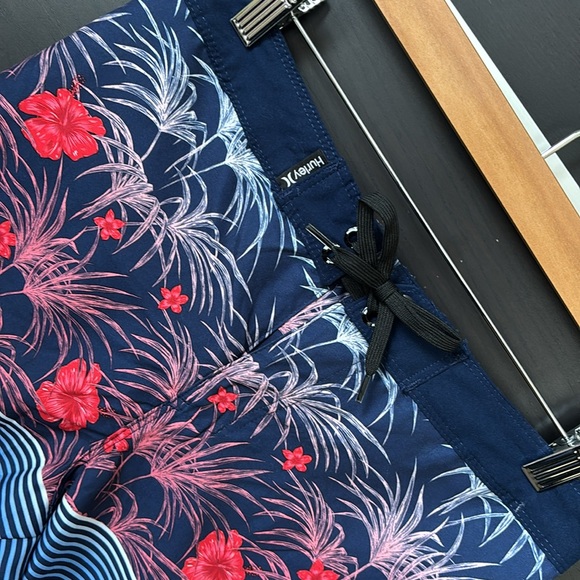 Hurley Boy’s Blue and Red Board Shorts with Tropical Design - Picture 3 of 13